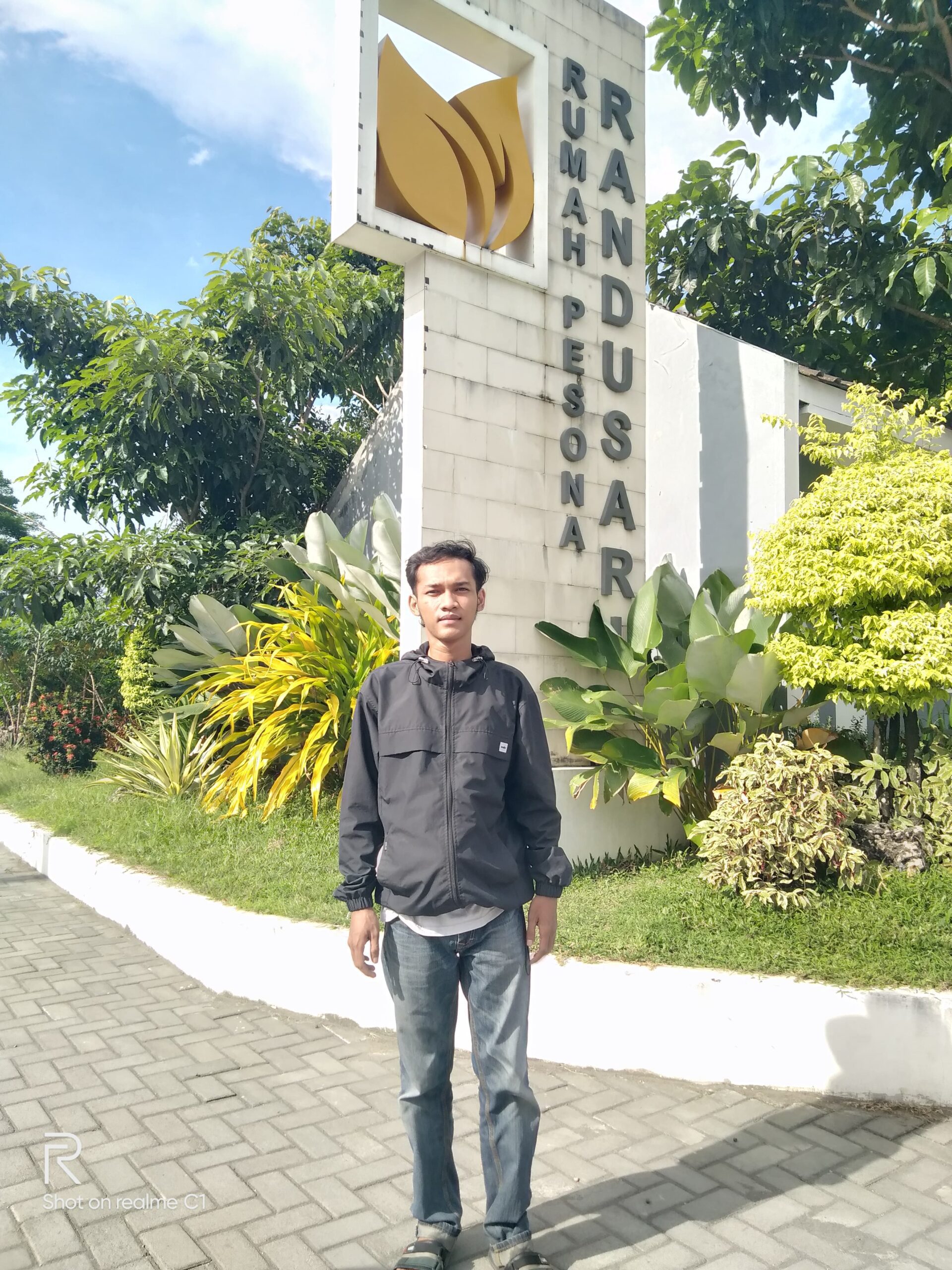 WhatsApp Image 2025-04-23 at 15.00.14